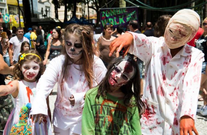 Edição 2022 da Zombie Walk em Curitiba é cancelada por causa da pandemia